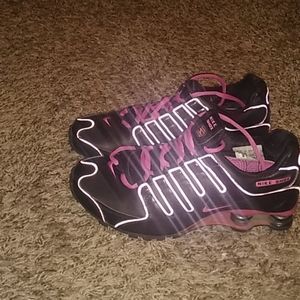 Women Nike Shox